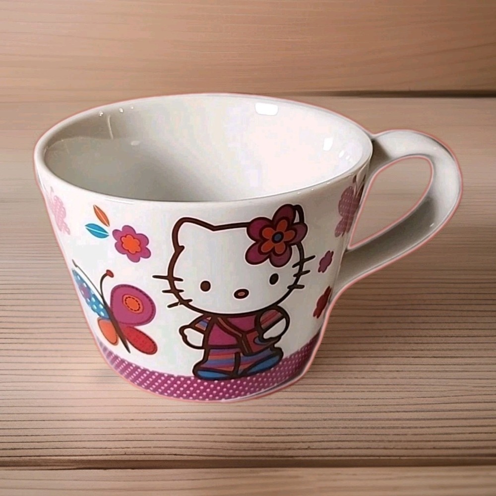 Vintage Sanrio Retired Hello Kitty Cafe Coffee/Tea Mug Fan Gift Rare EUC
